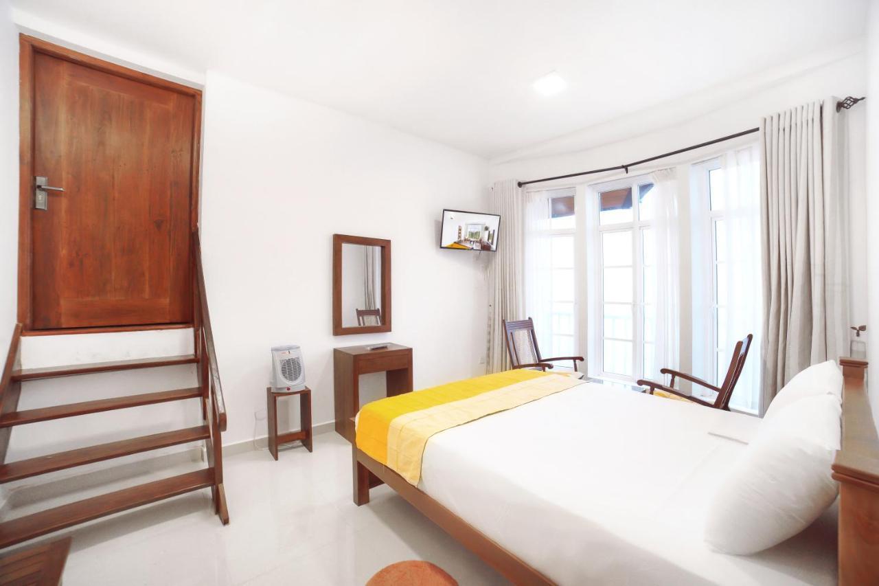 The Montfort, Nuwaraeliya * Нувара-Елія